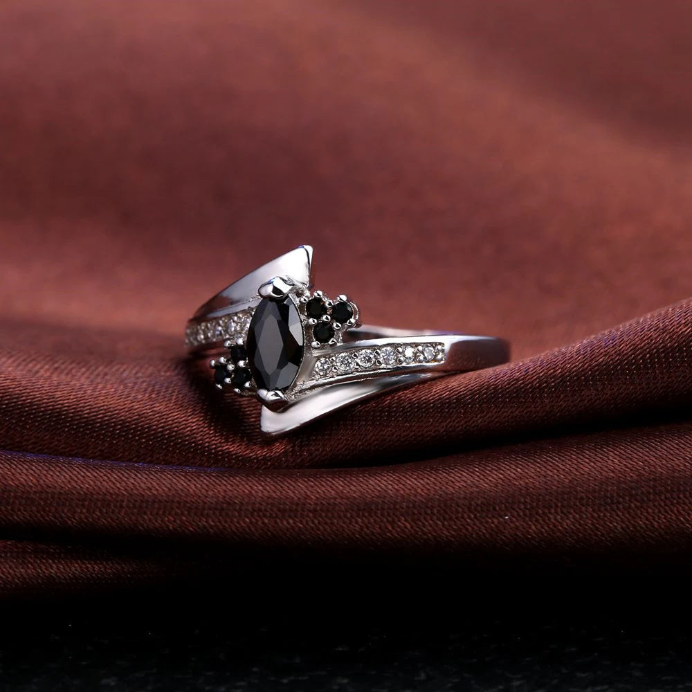 925 Sterling Silver Classic Engagement Ring with Austrian Crystal