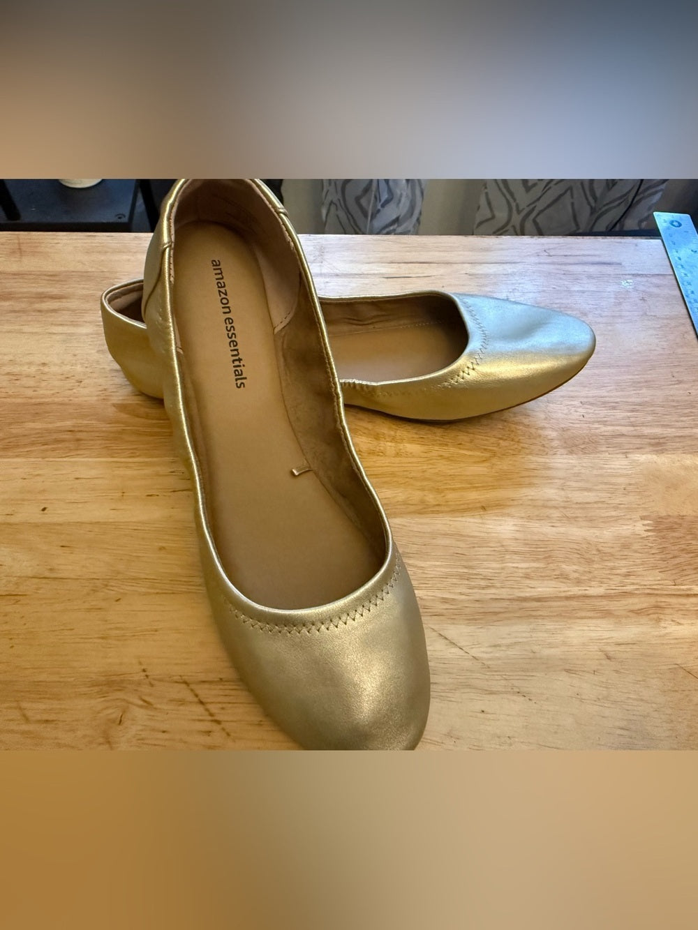 Amazon Essentials Metallic Gold Slip-On Ballet Flats